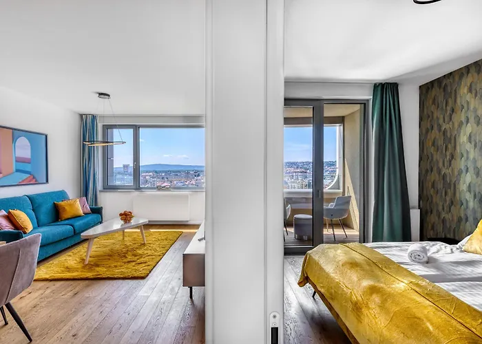 아파트 Sky Park Tower 1, 22 Level, Downtown Centrum, Adress In Town, Parking Included *